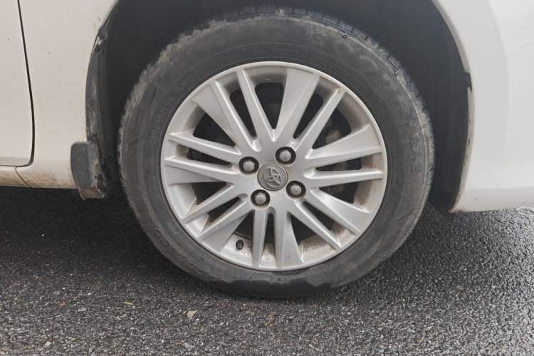 Used Toyota Vios 2016 1.5L Automatic ZhiZhen Xingyao Edition Right Front Wheel Hub