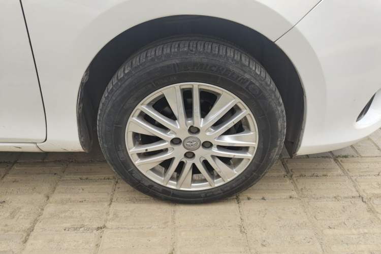 Used Toyota Vios 2016 1.5L Automatic ZhiZhen Xingyao Edition Right Front Wheel Hub