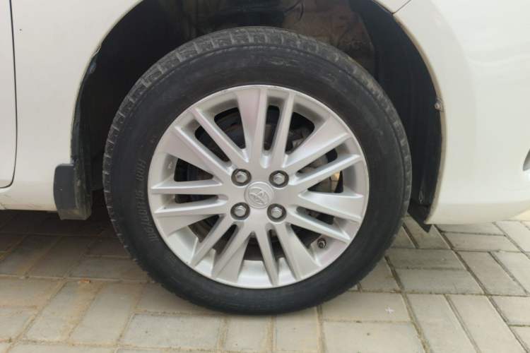 Used Toyota Vios 2016 1.5L Automatic ZhiZhen Xingyao Edition Right Front Wheel Hub
