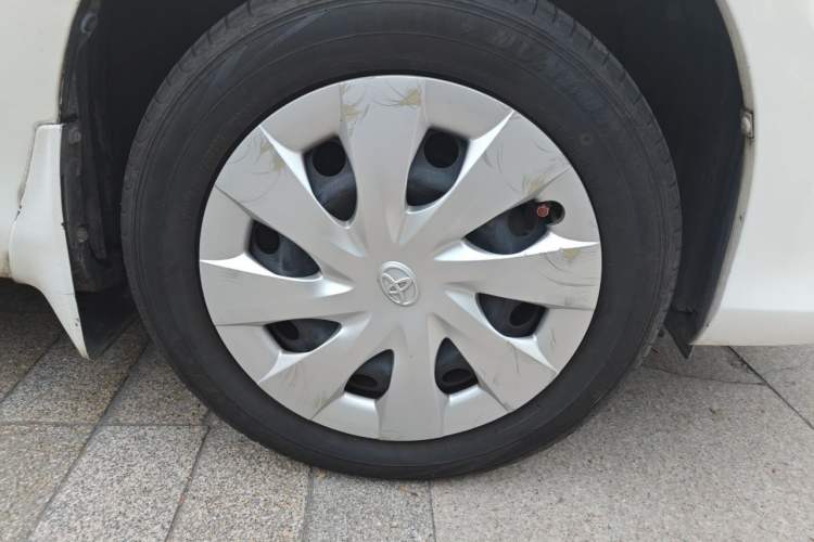 Used Toyota Vios 2016 1.5L Automatic ZhiZhen Xingyao Edition Right Front Wheel Hub