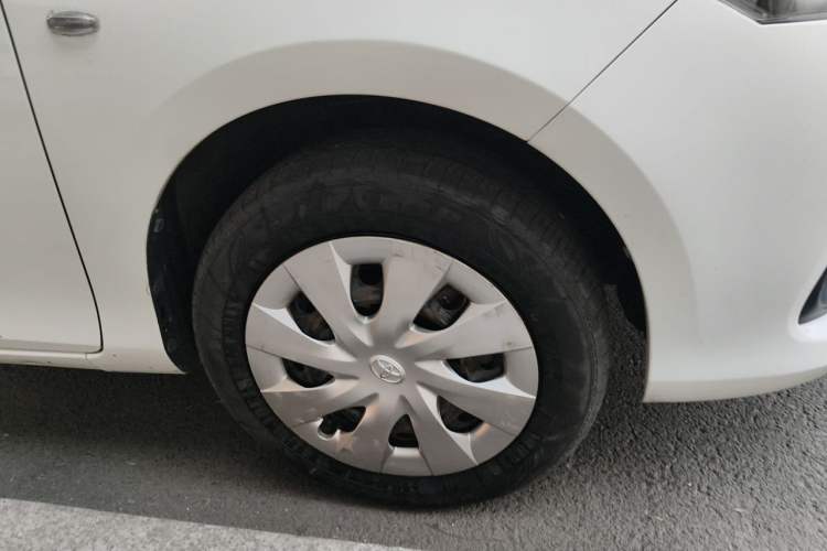 Used Toyota Vios 2016 1.5L Automatic ZhiZhen Xingyao Edition Right Front Wheel Hub