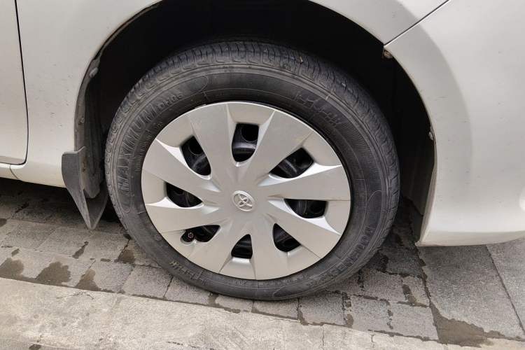 Used Toyota Vios 2016 1.5L Automatic ZhiZhen Xingyao Edition Right Front Wheel Hub