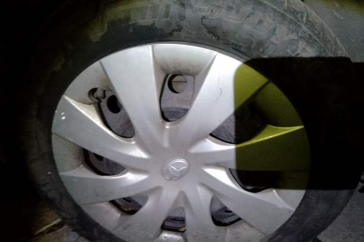 Used Toyota Vios 2016 1.5L Automatic ZhiZhen Xingyao Edition Right Front Wheel Hub