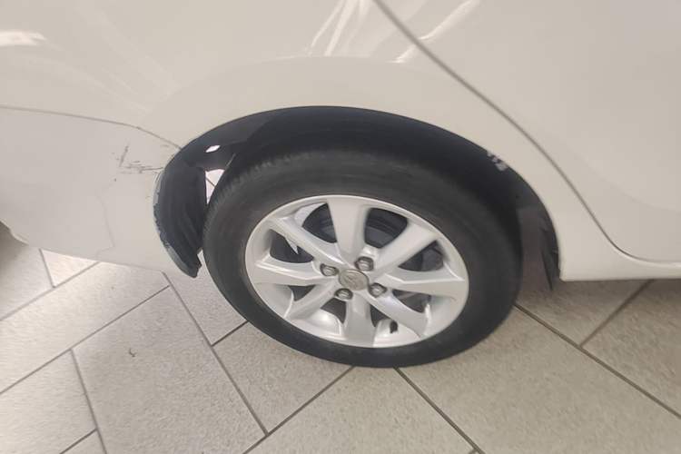 Used Toyota Vios 2016 1.5L Automatic ZhiZhen Xingyao Edition Right Rear Wheel Hub