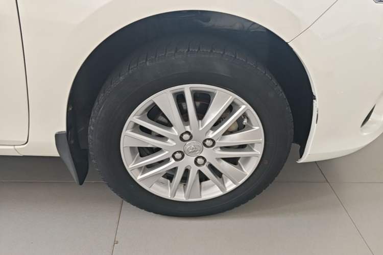Used Toyota Vios 2016 1.5L Automatic ZhiZhen Xingyao Edition Right Rear Wheel Hub