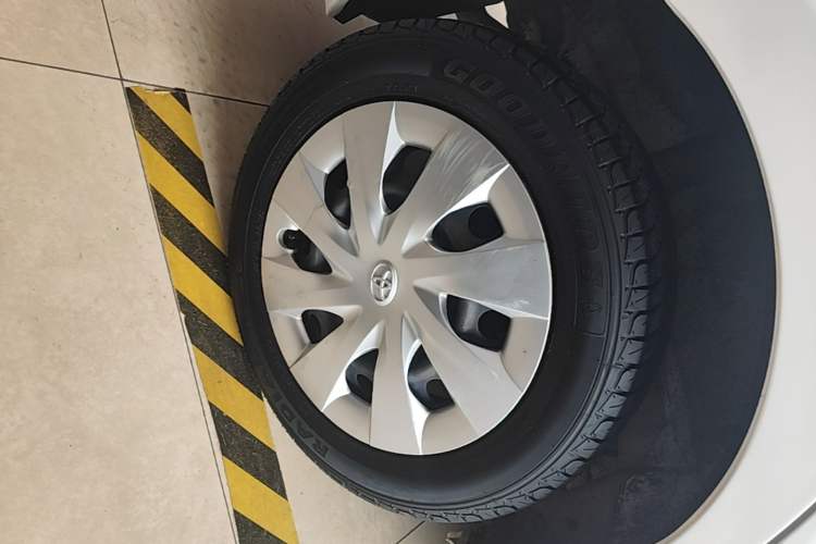 Used Toyota Vios 2016 1.5L Automatic ZhiZhen Xingyao Edition Right Rear Wheel Hub