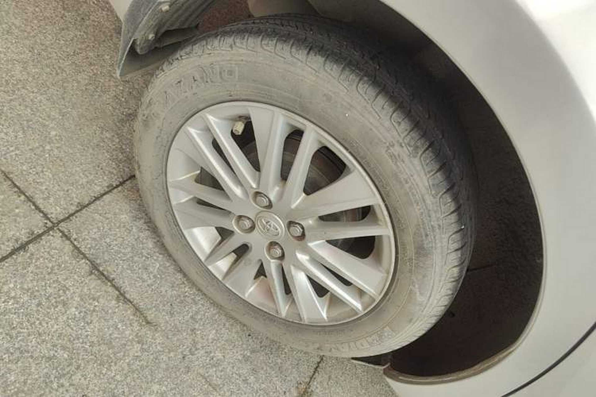Used Toyota Vios 2016 1.5L Automatic ZhiZhen Xingyao Edition Right Rear Wheel Hub