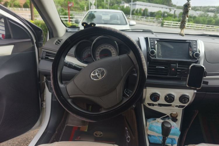 Used Toyota Vios 2016 1.5L Automatic ZhiZhen Xingyao Edition Steering Wheel