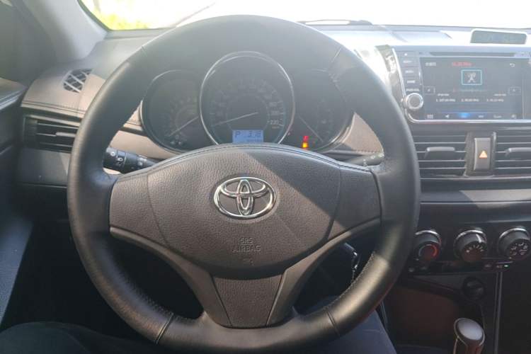 Used Toyota Vios 2016 1.5L Automatic ZhiZhen Xingyao Edition Steering Wheel