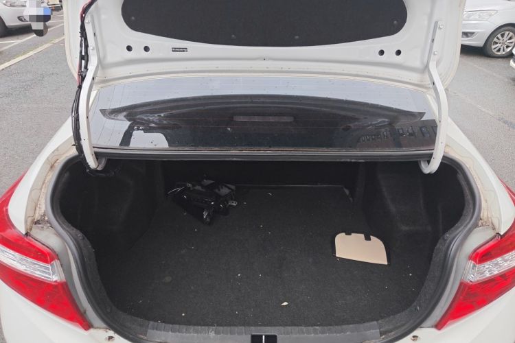 Used Toyota Vios 2016 1.5L Automatic ZhiZhen Xingyao Edition Trunk