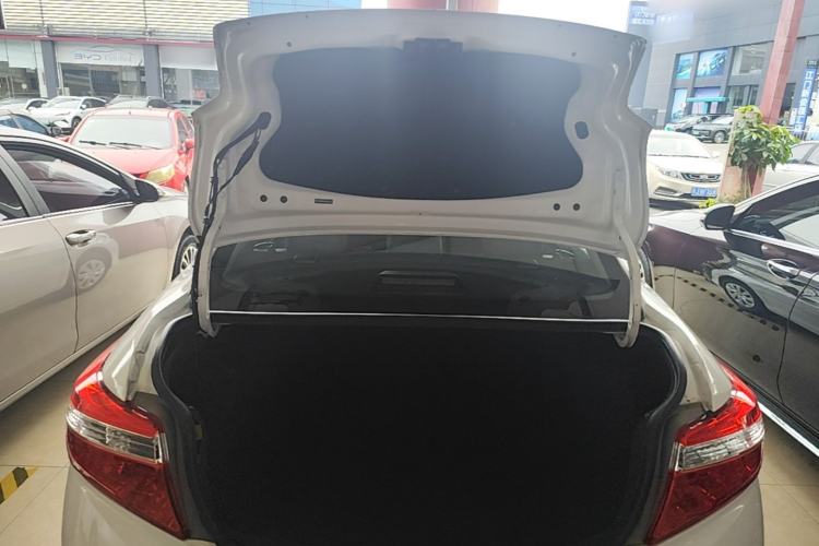 Used Toyota Vios 2016 1.5L Automatic ZhiZhen Xingyao Edition Trunk