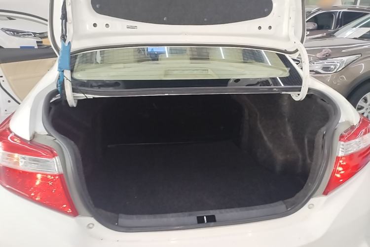Used Toyota Vios 2016 1.5L Automatic ZhiZhen Xingyao Edition Trunk