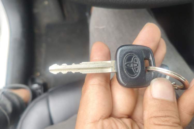 Used Toyota Vios 2016 1.5L Automatic ZhiZhen Xingyao Edition Vehicle Key