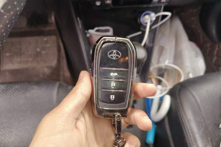 Used Toyota Vios 2016 1.5L Automatic ZhiZhen Xingyao Edition Vehicle Key