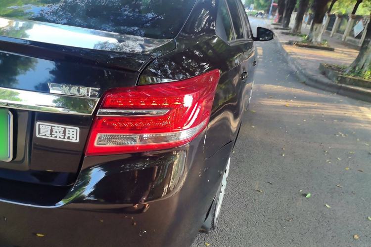 Used Toyota Vios 2017 1.5L CVT Innovation Edition Exterior 1
