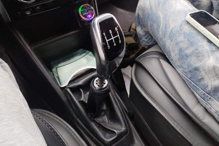 Used Toyota Vios 2017 1.3L Manual Front-Drive Version Gear Lever