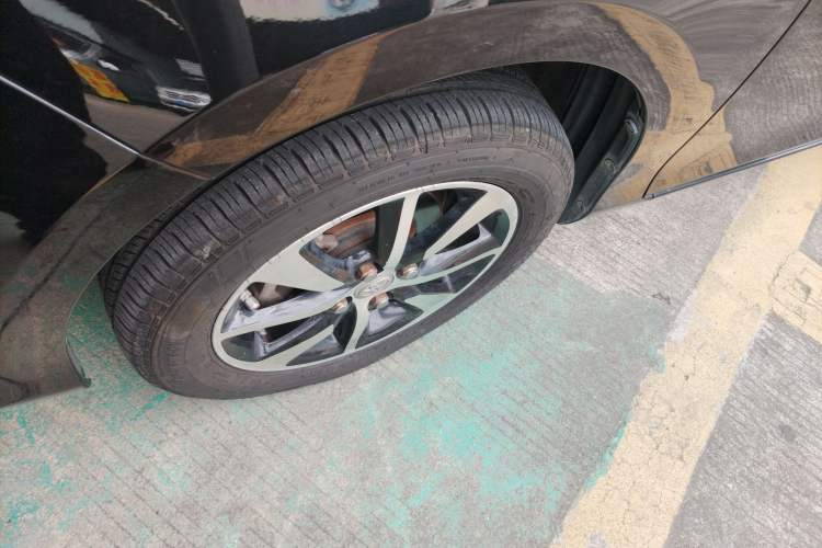 Used Toyota Vios 2017 1.5L CVT Innovation Edition Left Front Wheel Hub