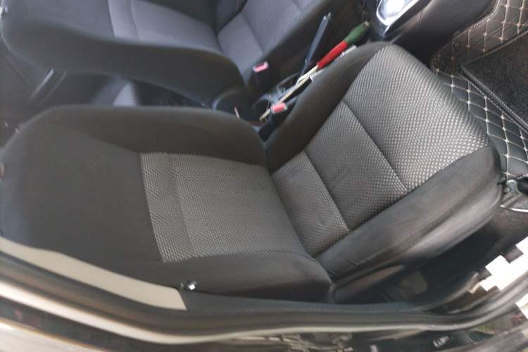 Used Toyota Vios 2017 1.5L CVT Innovation Edition Right Front Seat