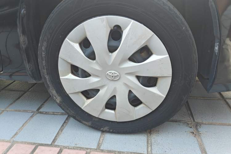 Used Toyota Vios 2017 1.5L CVT Innovation Edition Right Front Wheel Hub