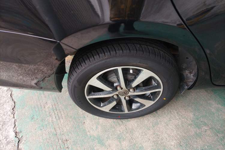 Used Toyota Vios 2017 1.5L CVT Innovation Edition Right Rear Wheel Hub