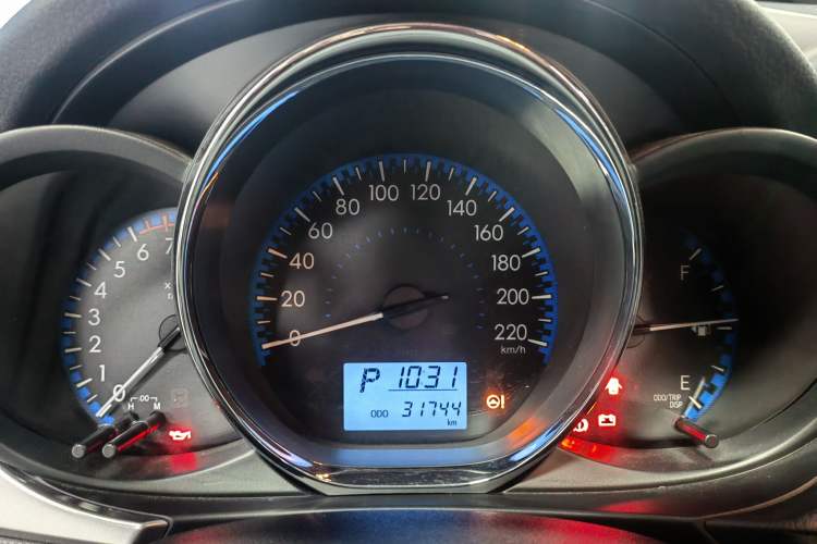 Used Toyota Vios 2017 1.5L CVT Smart Drive Edition Odometer Close Up