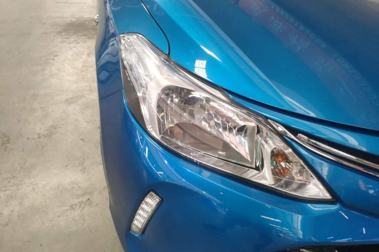 Used Toyota Vios 2017 1.5L CVT Innovation Edition Right Front Headlight