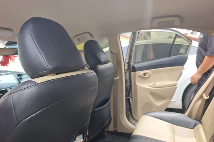 Used Toyota Vios 2017 1.5L CVT Innovation Edition Headliner