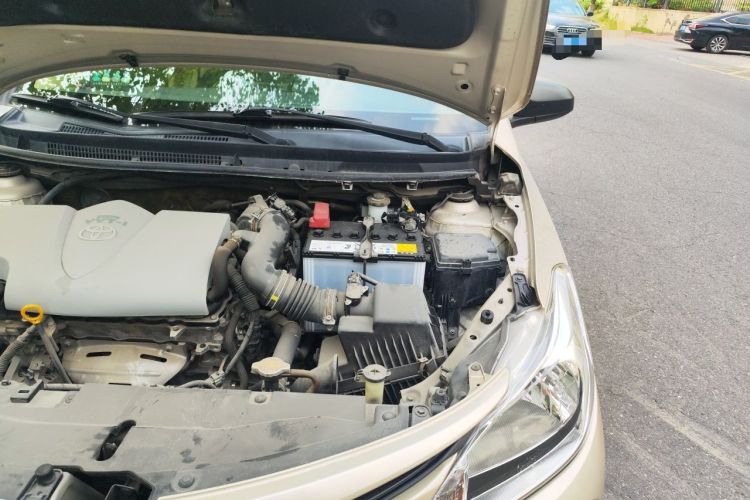 Used Toyota Vios 2017 1.3L Manual Front-Drive Version Engine Bay Left