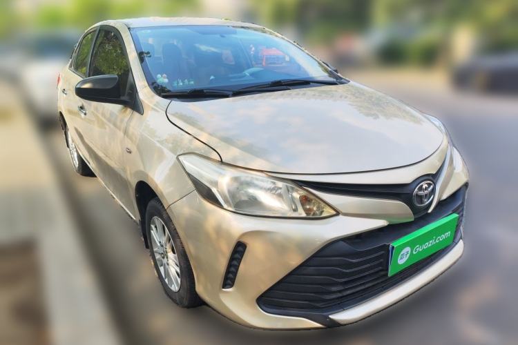 Used Toyota Vios 2017 1.3L Manual Front-Drive Version Front Right 45 Deg