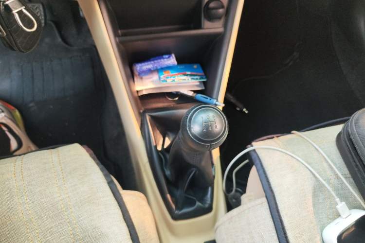 Used Toyota Vios 2017 1.3L Manual Front-Drive Version Gear Lever