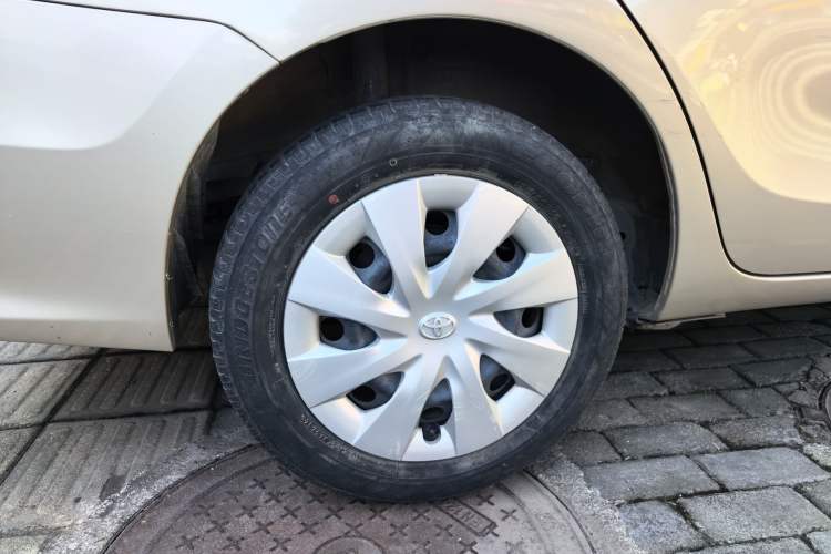 Used Toyota Vios 2017 1.5L Manual Trend Edition Right Rear Wheel Hub