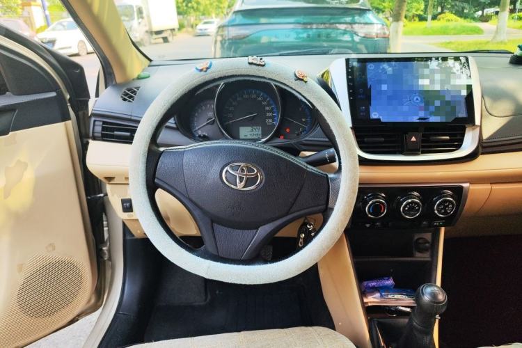 Used Toyota Vios 2017 1.3L Manual Front-Drive Version Steering Wheel