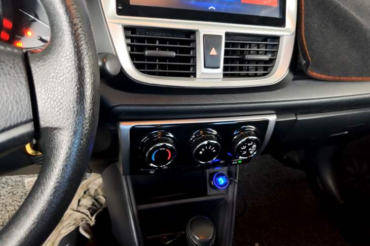 Used Toyota Vios 2017 1.5L CVT Innovation Edition Audio And AC Panel
