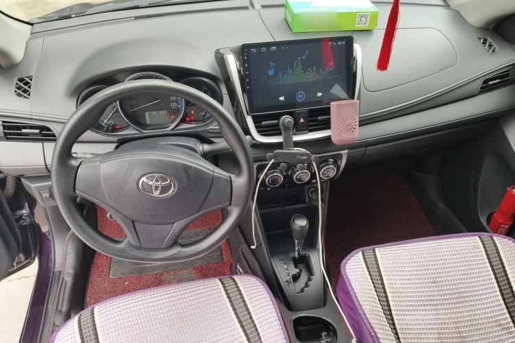 Used Toyota Vios 2017 1.5L CVT Innovation Edition Center Console