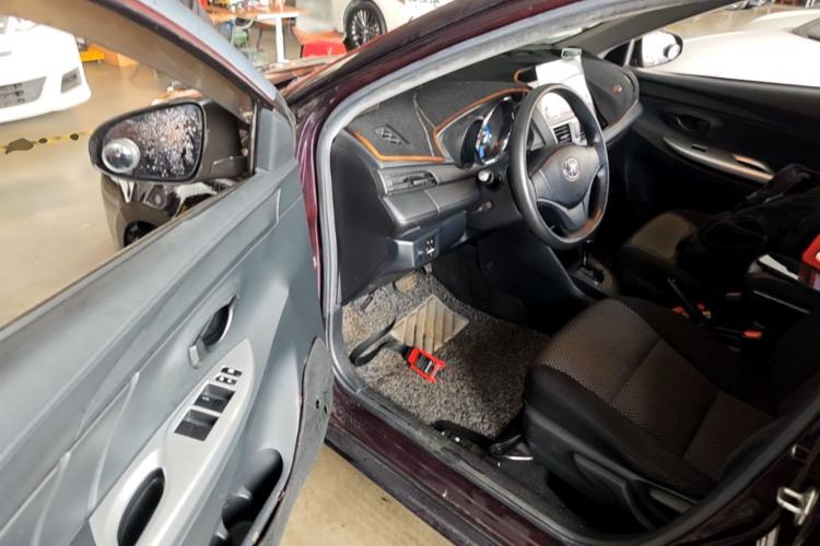 Used Toyota Vios 2017 1.5L CVT Innovation Edition Driver Seat