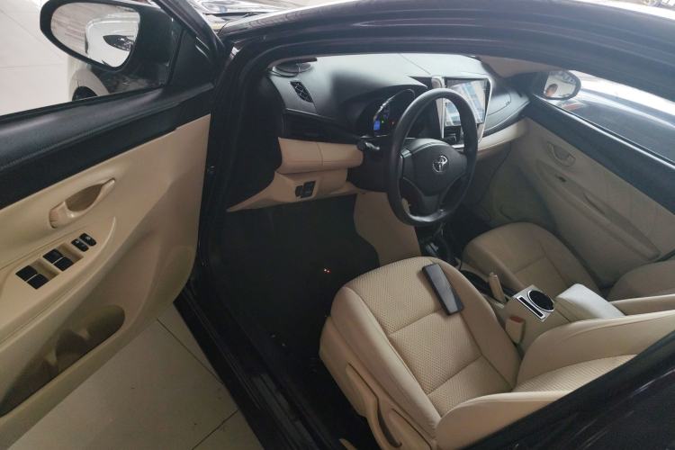 Used Toyota Vios 2017 1.5L CVT Innovation Edition Driver Seat