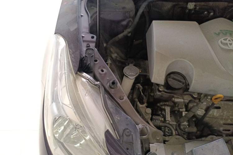 Used Toyota Vios 2017 1.5L CVT Innovation Edition Engine Bay Right