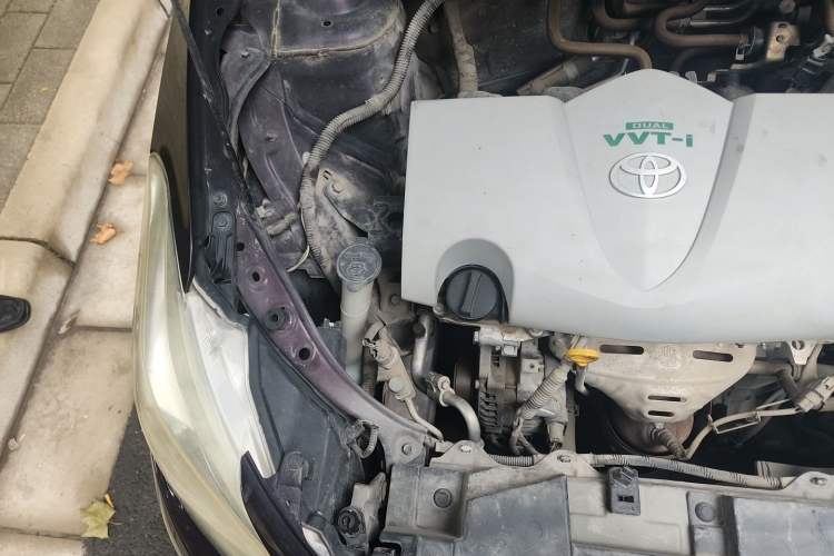 Used Toyota Vios 2017 1.5L CVT Innovation Edition Engine Bay Right
