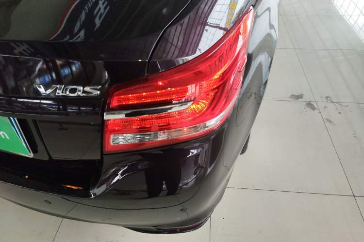Used Toyota Vios 2017 1.5L CVT Innovation Edition Exterior 3