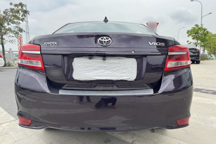 Used Toyota Vios 2017 1.5L CVT Innovation Edition Exterior 5