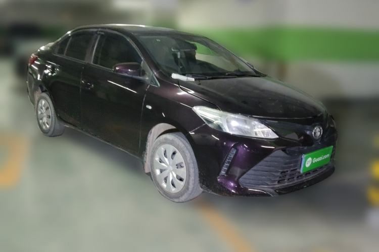 Used Toyota Vios 2017 1.5L CVT Innovation Edition Front Right 45 Deg