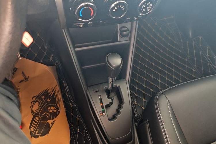 Used Toyota Vios 2017 1.5L CVT Innovation Edition Gear Lever