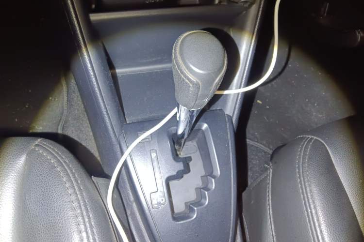 Used Toyota Vios 2017 1.5L CVT Innovation Edition Gear Lever