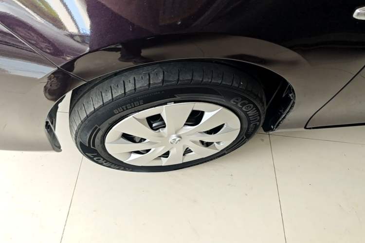 Used Toyota Vios 2017 1.5L CVT Innovation Edition Left Front Wheel Hub