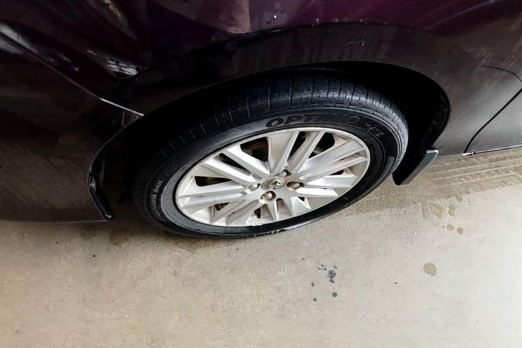 Used Toyota Vios 2017 1.5L CVT Innovation Edition Left Front Wheel Hub