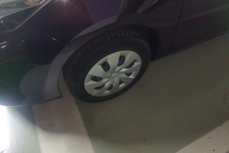Used Toyota Vios 2017 1.3L CVT Sharp Edition Left Front Wheel Hub