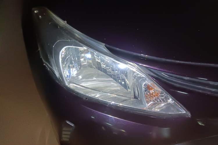 Used Toyota Vios 2017 1.5L CVT Innovation Edition Right Front Headlight