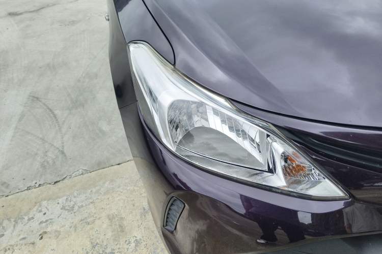 Used Toyota Vios 2017 1.5L CVT Innovation Edition Right Front Headlight