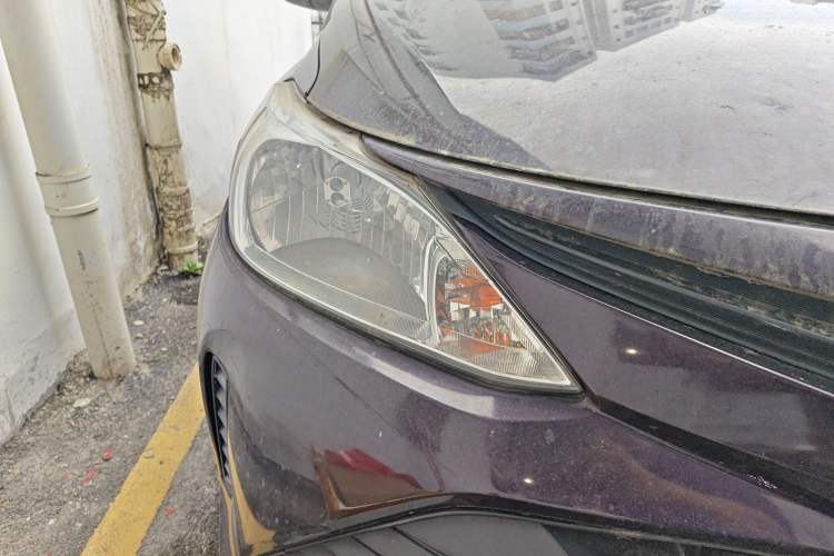 Used Toyota Vios 2017 1.5L CVT Innovation Edition Right Front Headlight