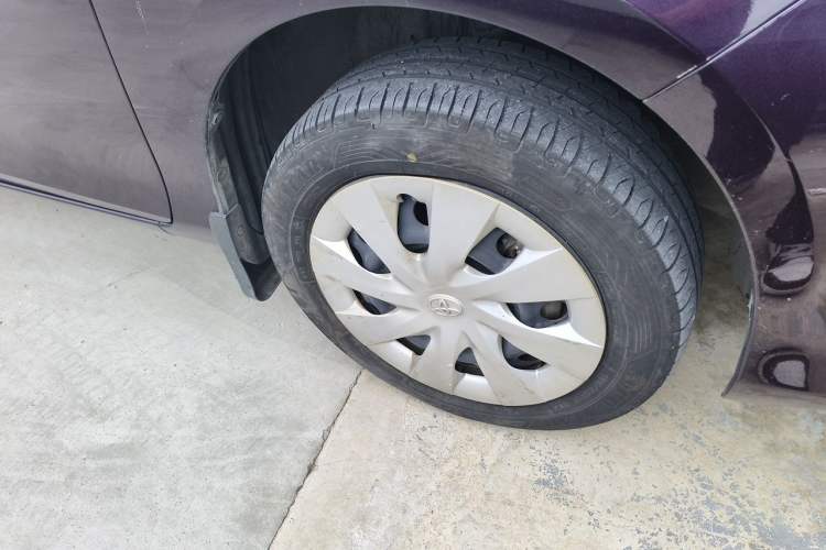 Used Toyota Vios 2017 1.5L CVT Innovation Edition Right Front Wheel Hub